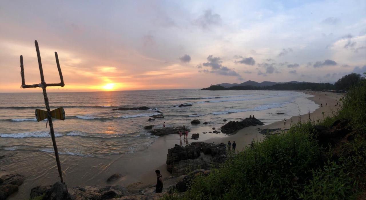 Kranti Yoga Tradition - Beach Resort Patnem Beach ภายนอก รูปภาพ
