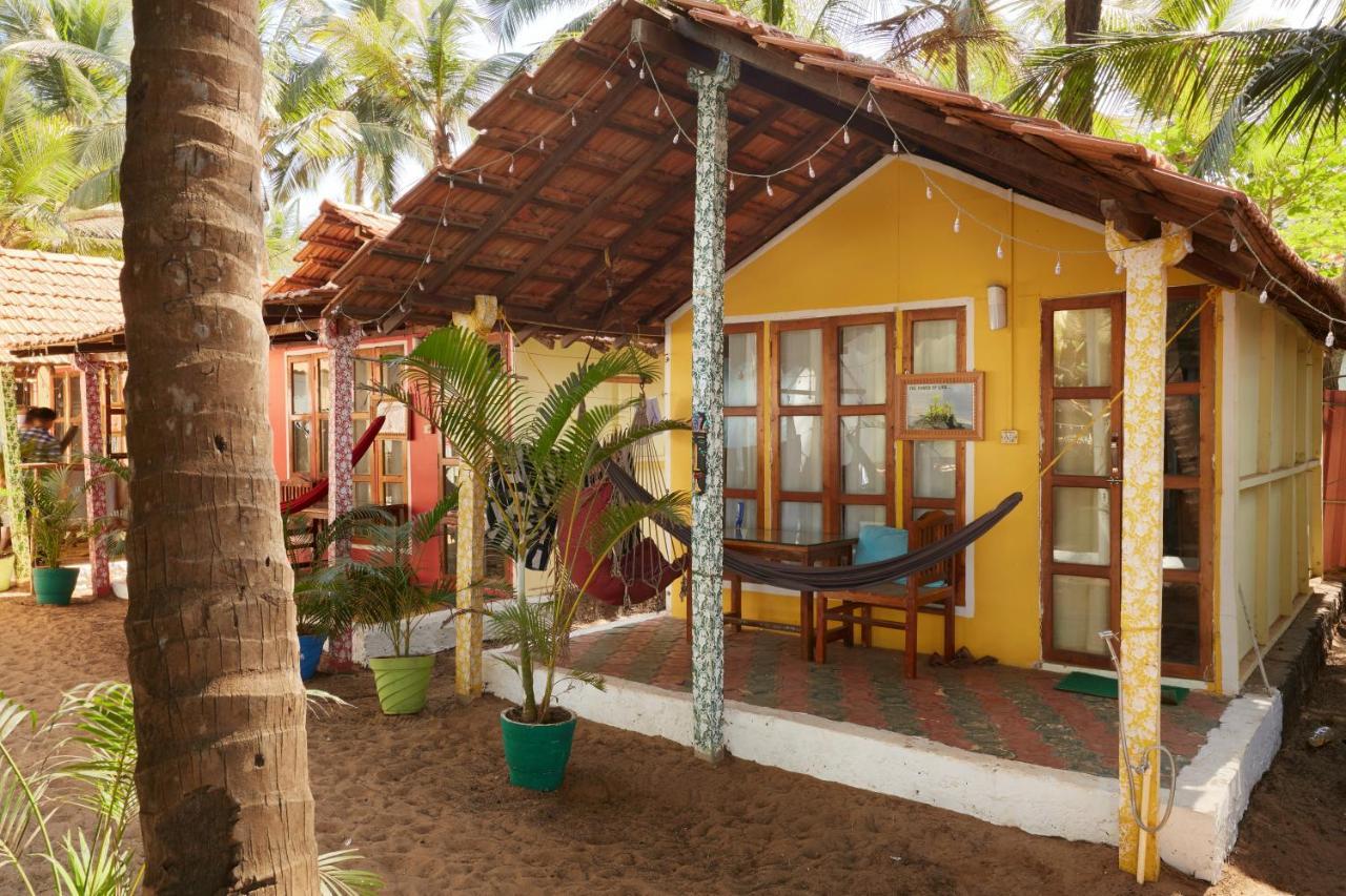 Kranti Yoga Tradition - Beach Resort Patnem Beach ภายนอก รูปภาพ